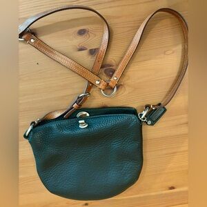 Coach vintage pebble leather shoulder bag